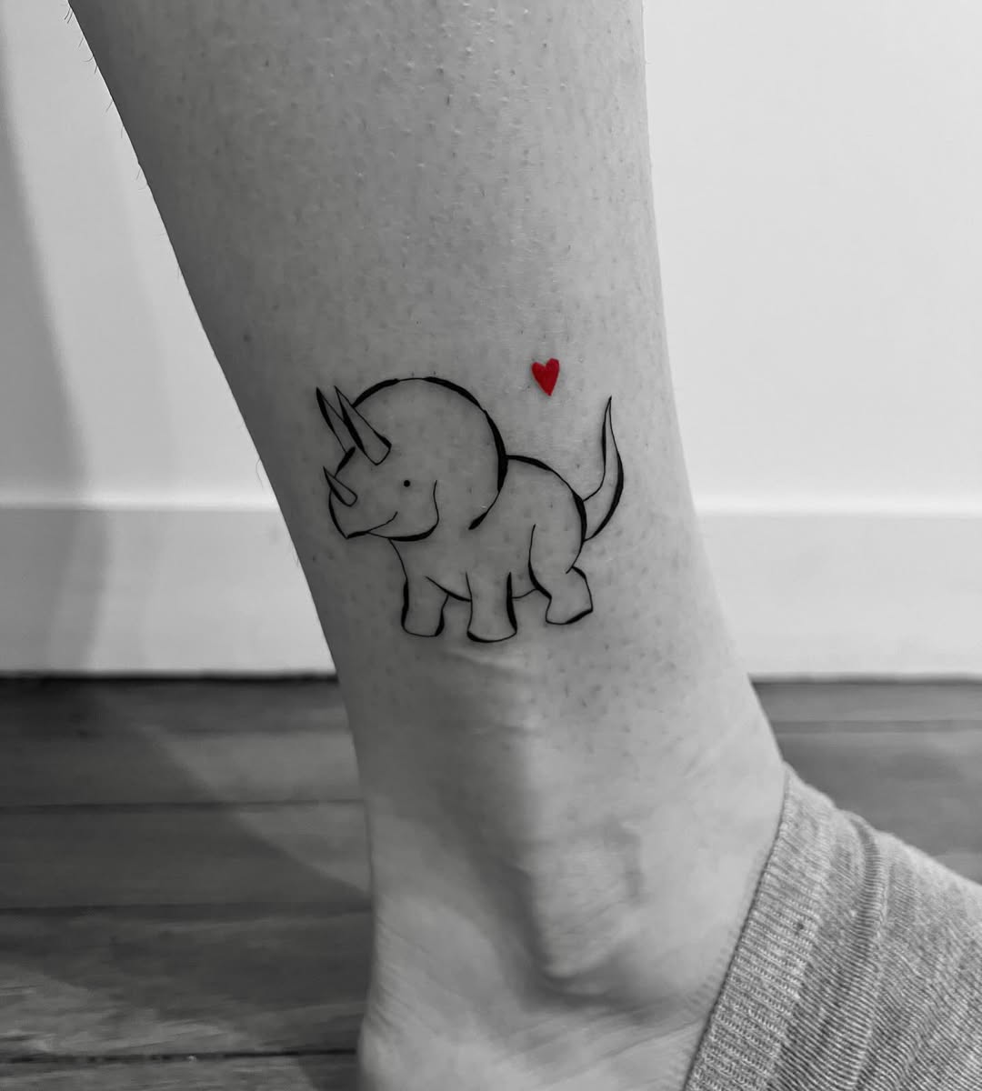 tatouage délicat rennes