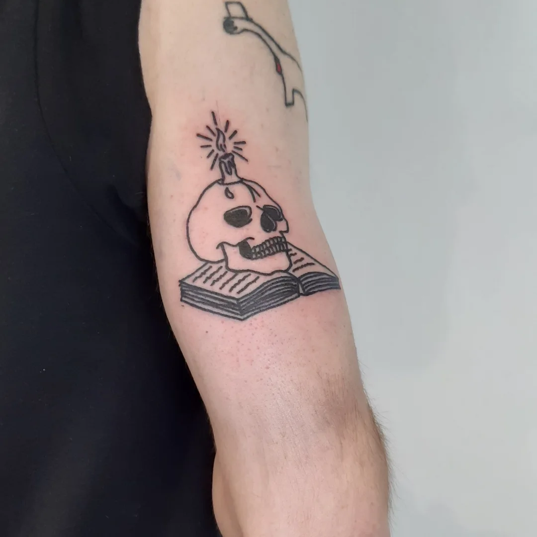tatouage rennes délicat